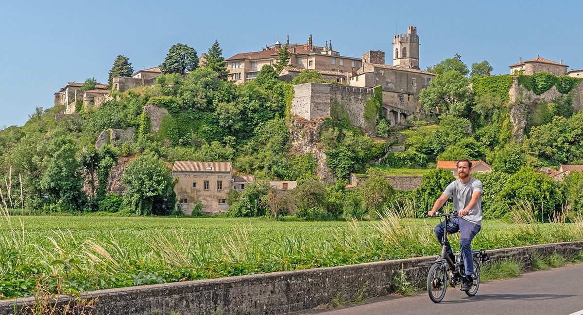SCER E bikes Viviers France solo
